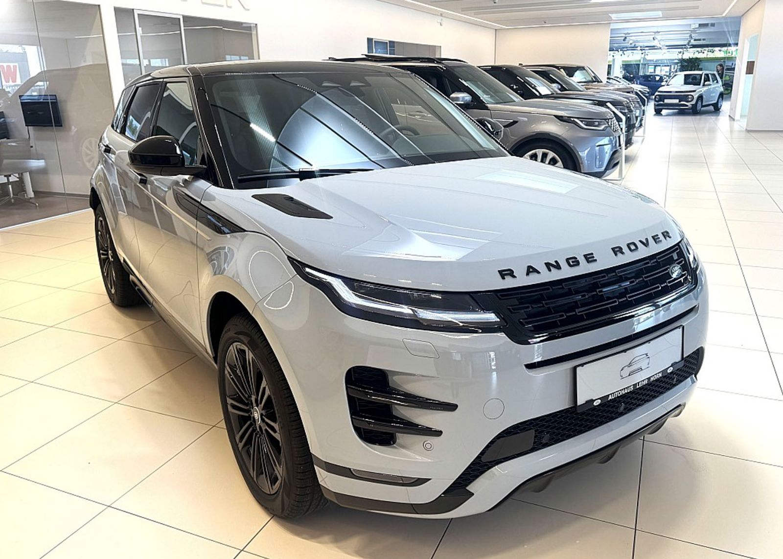Evoque P270e PHEV Dynamic SE AWD Aut.