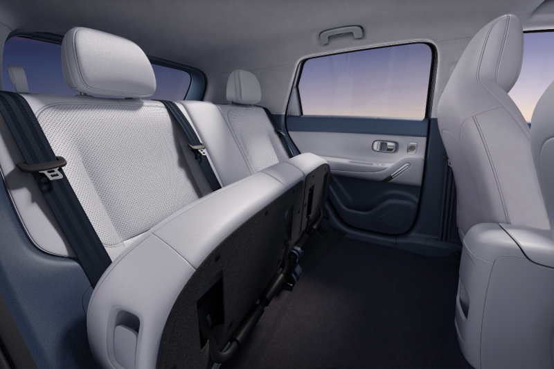 Interior - 2nd row space.png