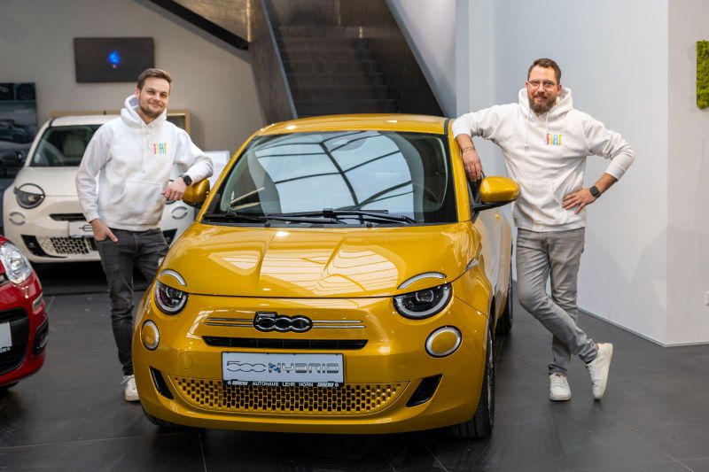Neu: Fiat 500 als HYBRID mit Schaltgetriebe