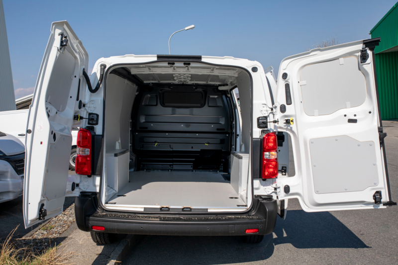 Neuer_Fiat_Scudo_07.jpg