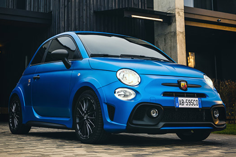 abarth-595-competizione-tab-performance-performance-pack-D-526x380.jpg