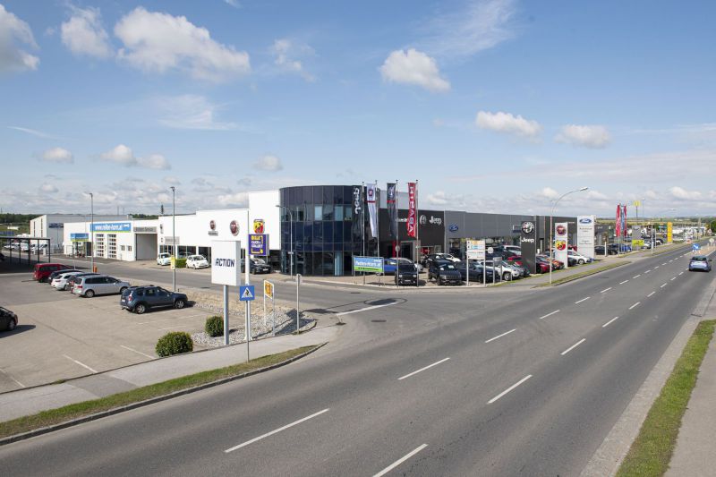Autohaus_Lehr_1920px_22.jpg